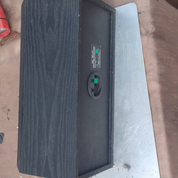 Kenwood Black Center Speaker - Picture 2 of 3